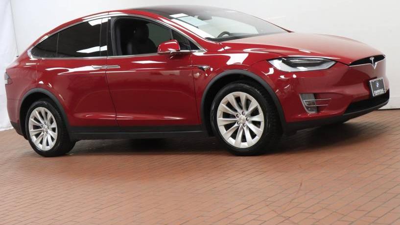 TESLA MODEL X 2020 5YJXCDE28LF300740 image